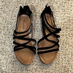 American Eagle Sandals